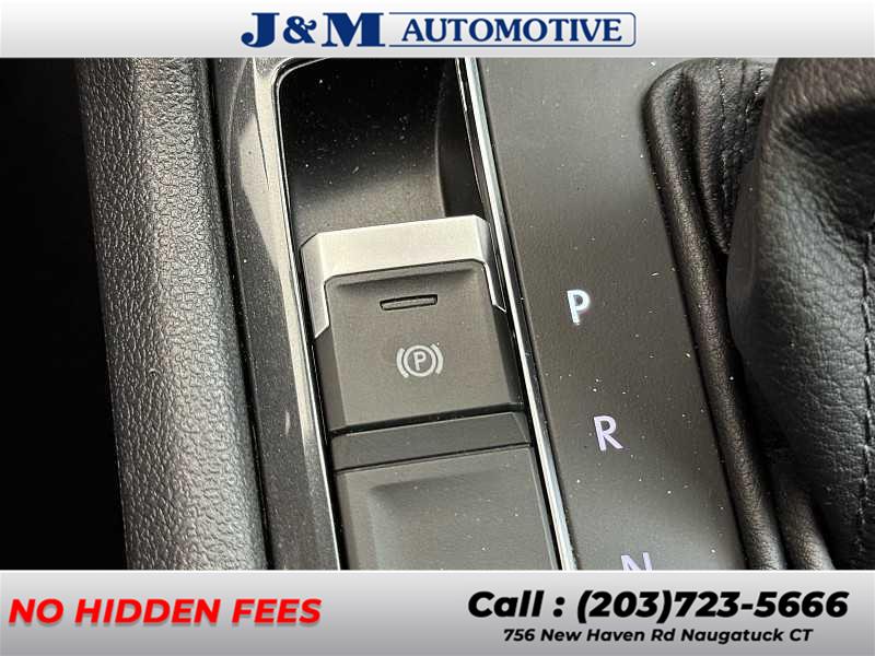 2020 Volkswagen Tiguan SEL, available for sale in Naugatuck, Connecticut | J&M Automotive Sls&Svc LLC. Naugatuck, Connecticut 2020 Volkswagen Tiguan SEL, available for sale in Naugatuck, Connecticut | J&M Automotive Sls&Svc LLC. Naugatuck, Connecticut