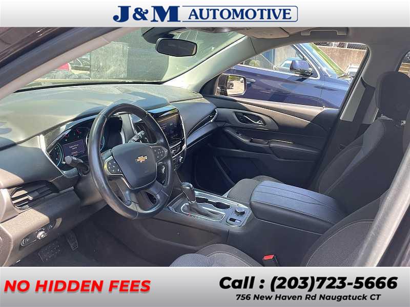 2020 Chevrolet Traverse LT Cloth, available for sale in Naugatuck, Connecticut | J&M Automotive Sls&Svc LLC. Naugatuck, Connecticut 2020 Chevrolet Traverse LT Cloth, available for sale in Naugatuck, Connecticut | J&M Automotive Sls&Svc LLC. Naugatuck, Connecticut
