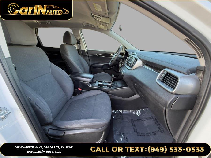 2018 Kia Sorento LX V6 FWD, available for sale in Santa Ana, California | Carin Auto. Santa Ana, California 2018 Kia Sorento LX V6 FWD, available for sale in Santa Ana, California | Carin Auto. Santa Ana, California
