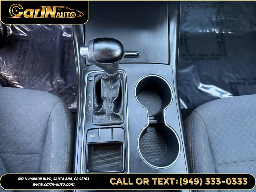 2018 Kia Sorento LX V6 FWD, available for sale in Santa Ana, California | Carin Auto. Santa Ana, California 2018 Kia Sorento LX V6 FWD, available for sale in Santa Ana, California | Carin Auto. Santa Ana, California