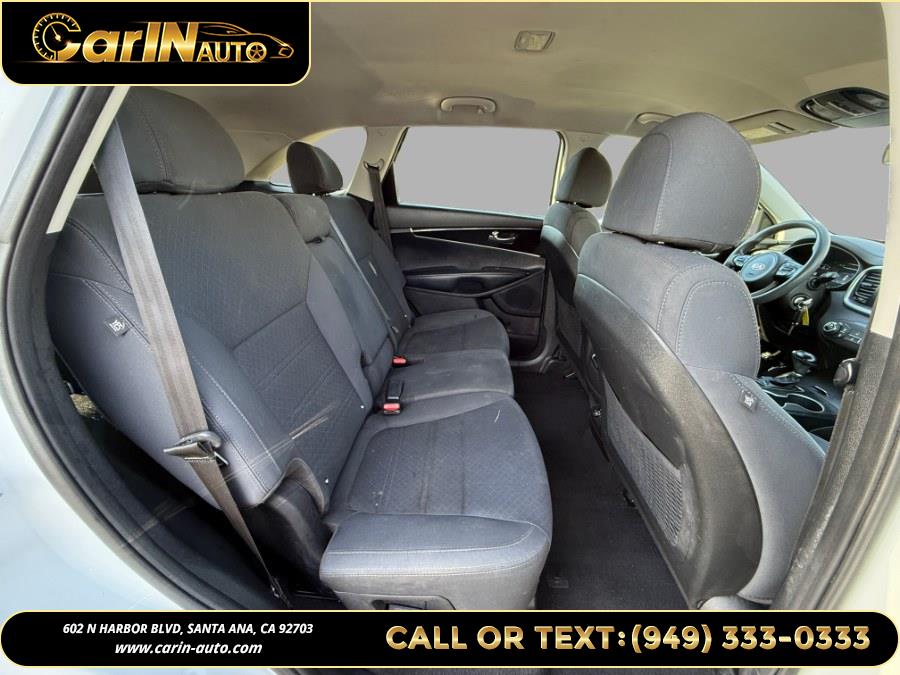2018 Kia Sorento LX V6 FWD, available for sale in Santa Ana, California | Carin Auto. Santa Ana, California 2018 Kia Sorento LX V6 FWD, available for sale in Santa Ana, California | Carin Auto. Santa Ana, California
