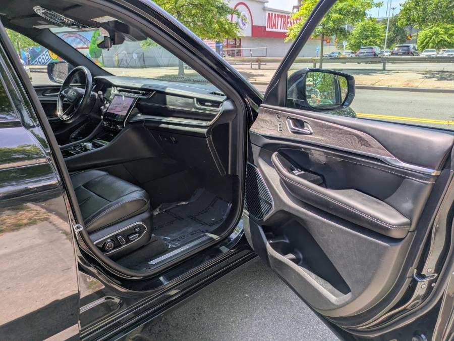 2021 Jeep Grand Cherokee L Overland 4x4, available for sale in Long Island City, New York | Luxury Of Queens. Long Island City, New York 2021 Jeep Grand Cherokee L Overland 4x4, available for sale in Long Island City, New York | Luxury Of Queens. Long Island City, New York