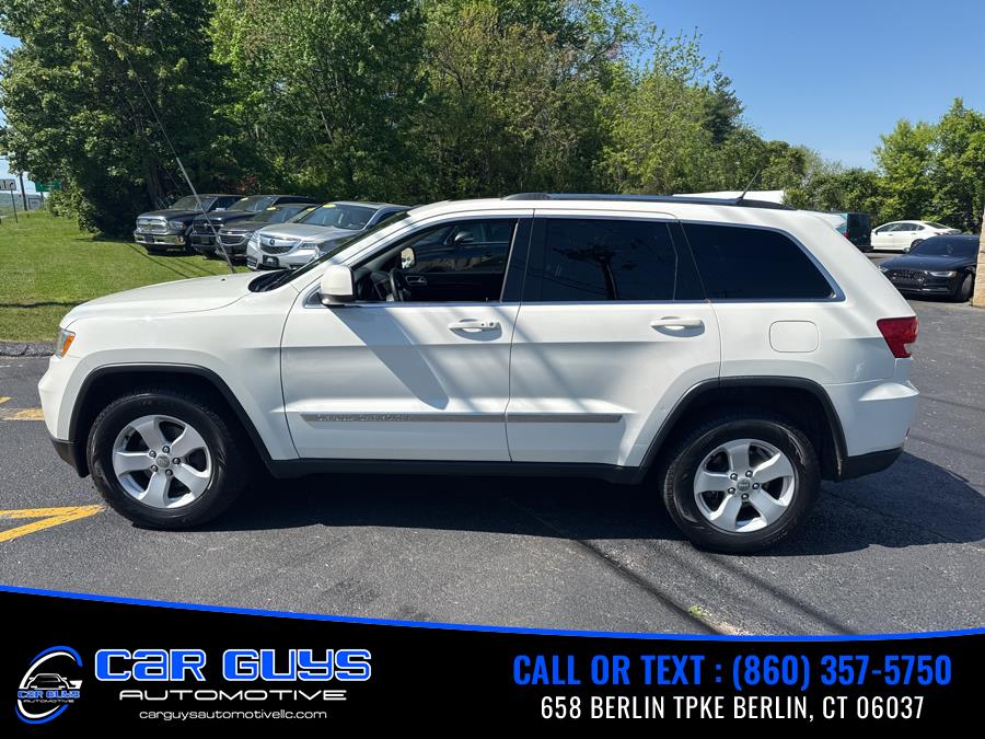 2012 Jeep Grand Cherokee 4WD 4dr Laredo, available for sale in Berlin, Connecticut | Car Guys Automotive LLC. Berlin, Connecticut 2012 Jeep Grand Cherokee 4WD 4dr Laredo, available for sale in Berlin, Connecticut | Car Guys Automotive LLC. Berlin, Connecticut