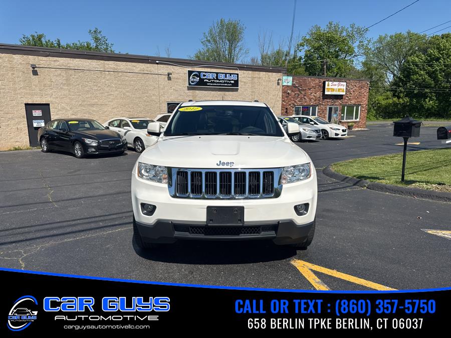 2012 Jeep Grand Cherokee 4WD 4dr Laredo, available for sale in Berlin, Connecticut | Car Guys Automotive LLC. Berlin, Connecticut 2012 Jeep Grand Cherokee 4WD 4dr Laredo, available for sale in Berlin, Connecticut | Car Guys Automotive LLC. Berlin, Connecticut