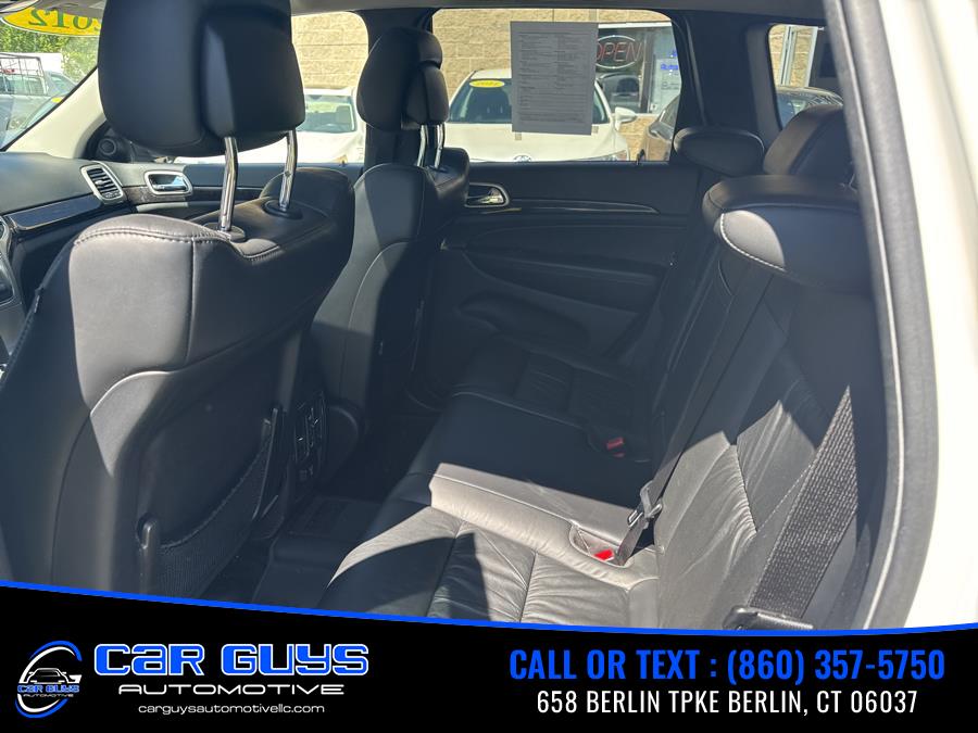 2012 Jeep Grand Cherokee 4WD 4dr Laredo, available for sale in Berlin, Connecticut | Car Guys Automotive LLC. Berlin, Connecticut 2012 Jeep Grand Cherokee 4WD 4dr Laredo, available for sale in Berlin, Connecticut | Car Guys Automotive LLC. Berlin, Connecticut