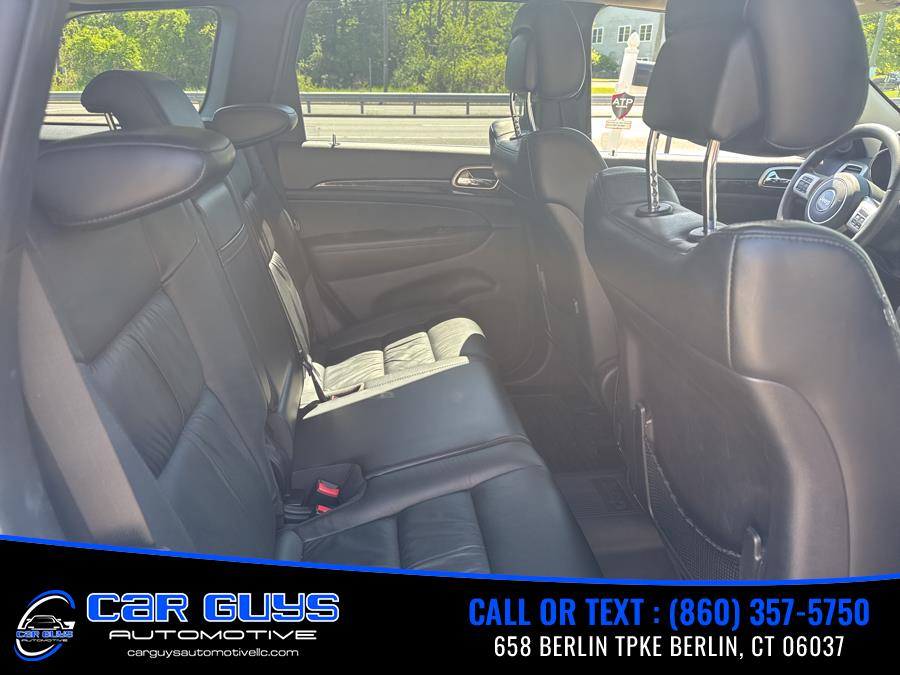 2012 Jeep Grand Cherokee 4WD 4dr Laredo, available for sale in Berlin, Connecticut | Car Guys Automotive LLC. Berlin, Connecticut 2012 Jeep Grand Cherokee 4WD 4dr Laredo, available for sale in Berlin, Connecticut | Car Guys Automotive LLC. Berlin, Connecticut