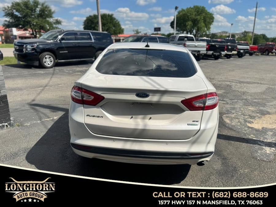 2015 Ford Fusion 4dr Sdn SE FWD, available for sale in Mansfield, Texas | Longhorn Auto Group. Mansfield, Texas 2015 Ford Fusion 4dr Sdn SE FWD, available for sale in Mansfield, Texas | Longhorn Auto Group. Mansfield, Texas