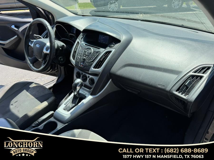 2012 Ford Focus 4dr Sdn SE, available for sale in Mansfield, Texas | Longhorn Auto Group. Mansfield, Texas 2012 Ford Focus 4dr Sdn SE, available for sale in Mansfield, Texas | Longhorn Auto Group. Mansfield, Texas