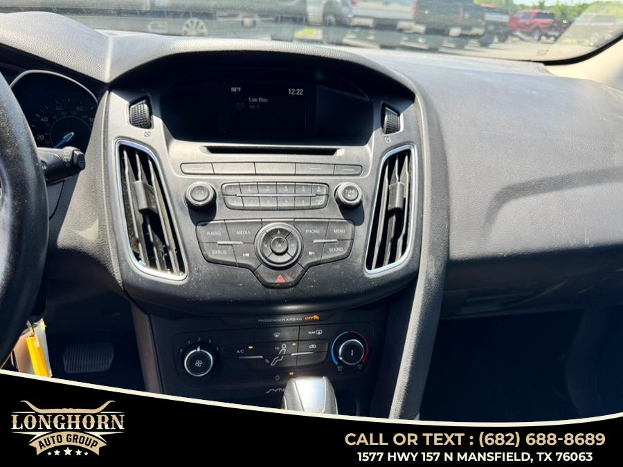2016 Ford Focus 5dr HB SE, available for sale in Mansfield, Texas | Longhorn Auto Group. Mansfield, Texas 2016 Ford Focus 5dr HB SE, available for sale in Mansfield, Texas | Longhorn Auto Group. Mansfield, Texas