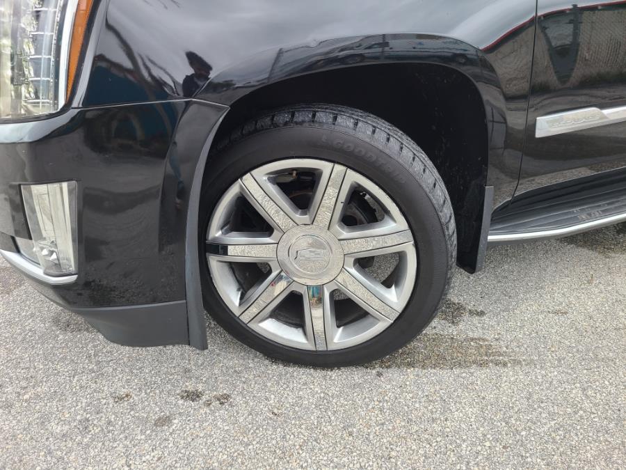 2016 Cadillac Escalade 4WD 4dr Luxury Collection, available for sale in Orlando, Florida | CarX Club Corporation. Orlando, Florida 2016 Cadillac Escalade 4WD 4dr Luxury Collection, available for sale in Orlando, Florida | CarX Club Corporation. Orlando, Florida
