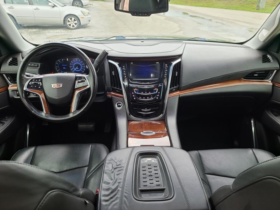 2016 Cadillac Escalade 4WD 4dr Luxury Collection, available for sale in Orlando, Florida | CarX Club Corporation. Orlando, Florida 2016 Cadillac Escalade 4WD 4dr Luxury Collection, available for sale in Orlando, Florida | CarX Club Corporation. Orlando, Florida