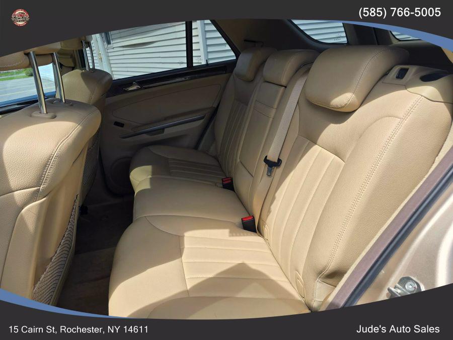 2006 Mercedes-benz M-class ML 500 Sport Utility 4D, available for sale in Wolcott, New York | Auto Hunter CNY. Wolcott, New York 2006 Mercedes-benz M-class ML 500 Sport Utility 4D, available for sale in Wolcott, New York | Auto Hunter CNY. Wolcott, New York