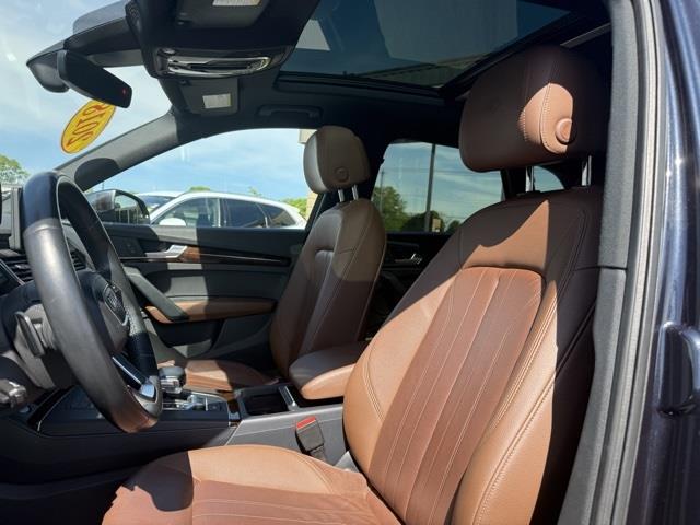 2018 Audi Q5 2.0T Premium Plus, available for sale in Stratford, Connecticut | Wiz Leasing Inc. Stratford, Connecticut 2018 Audi Q5 2.0T Premium Plus, available for sale in Stratford, Connecticut | Wiz Leasing Inc. Stratford, Connecticut