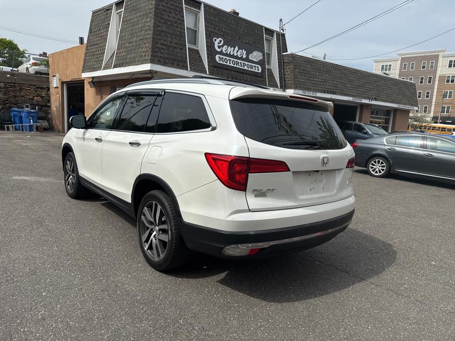2016 Honda Pilot AWD 4dr Elite w/RES & Navi, available for sale in Shelton, Connecticut | Center Motorsports LLC. Shelton, Connecticut 2016 Honda Pilot AWD 4dr Elite w/RES & Navi, available for sale in Shelton, Connecticut | Center Motorsports LLC. Shelton, Connecticut