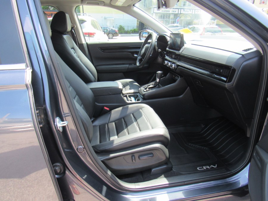 2025 Honda CR-V EX-L, available for sale in Worcester, Massachusetts | Hilario's Auto Sales Inc.. Worcester, Massachusetts 2025 Honda CR-V EX-L, available for sale in Worcester, Massachusetts | Hilario's Auto Sales Inc.. Worcester, Massachusetts