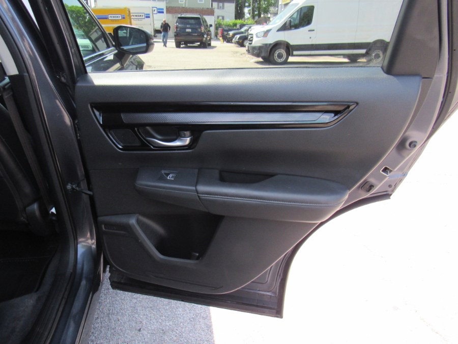 2025 Honda CR-V EX-L, available for sale in Worcester, Massachusetts | Hilario's Auto Sales Inc.. Worcester, Massachusetts 2025 Honda CR-V EX-L, available for sale in Worcester, Massachusetts | Hilario's Auto Sales Inc.. Worcester, Massachusetts