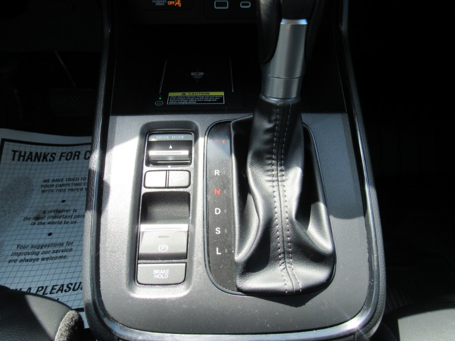 2025 Honda CR-V EX-L, available for sale in Worcester, Massachusetts | Hilario's Auto Sales Inc.. Worcester, Massachusetts 2025 Honda CR-V EX-L, available for sale in Worcester, Massachusetts | Hilario's Auto Sales Inc.. Worcester, Massachusetts