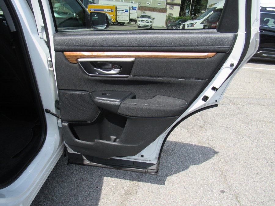 2020 Honda CR-V EX, available for sale in Worcester, Massachusetts | Hilario's Auto Sales Inc.. Worcester, Massachusetts 2020 Honda CR-V EX, available for sale in Worcester, Massachusetts | Hilario's Auto Sales Inc.. Worcester, Massachusetts