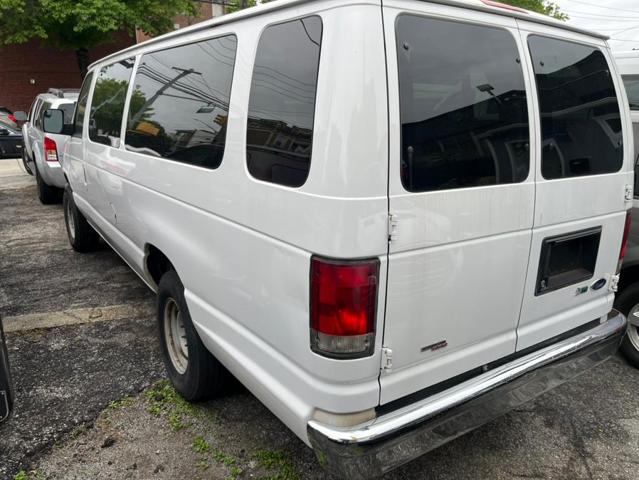 2013 Ford Econoline Wagon E-350 Super Duty Ext XL, available for sale in Corona, New York | Raymonds Cars Inc. Corona, New York 2013 Ford Econoline Wagon E-350 Super Duty Ext XL, available for sale in Corona, New York | Raymonds Cars Inc. Corona, New York