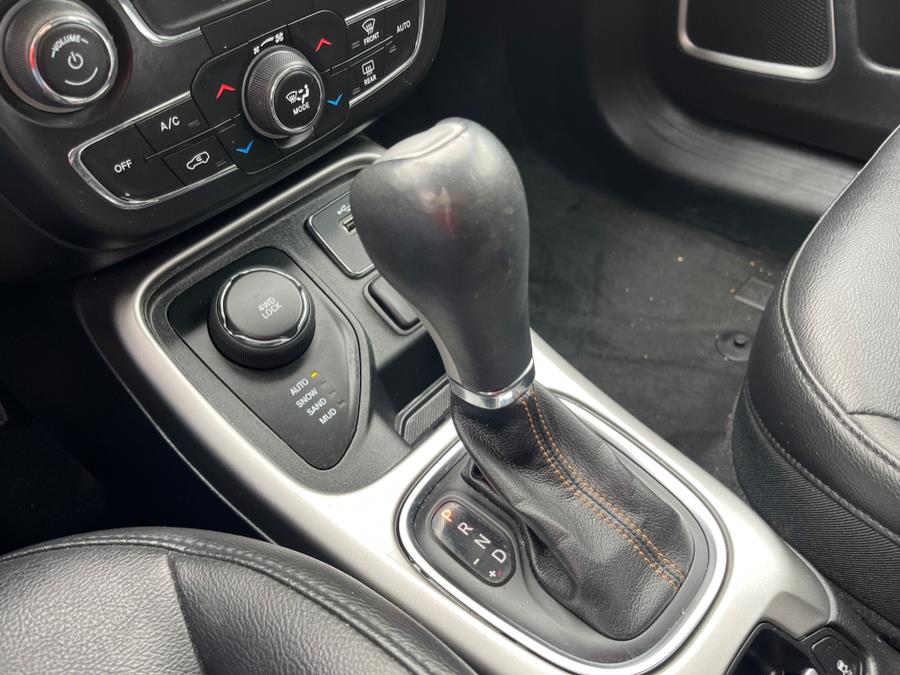 2018 Jeep Compass Latitude 4x4 CLEAN CARFAX!!!, available for sale in Rosedale, New York | Sunrise Auto Sales. Rosedale, New York 2018 Jeep Compass Latitude 4x4 CLEAN CARFAX!!!, available for sale in Rosedale, New York | Sunrise Auto Sales. Rosedale, New York