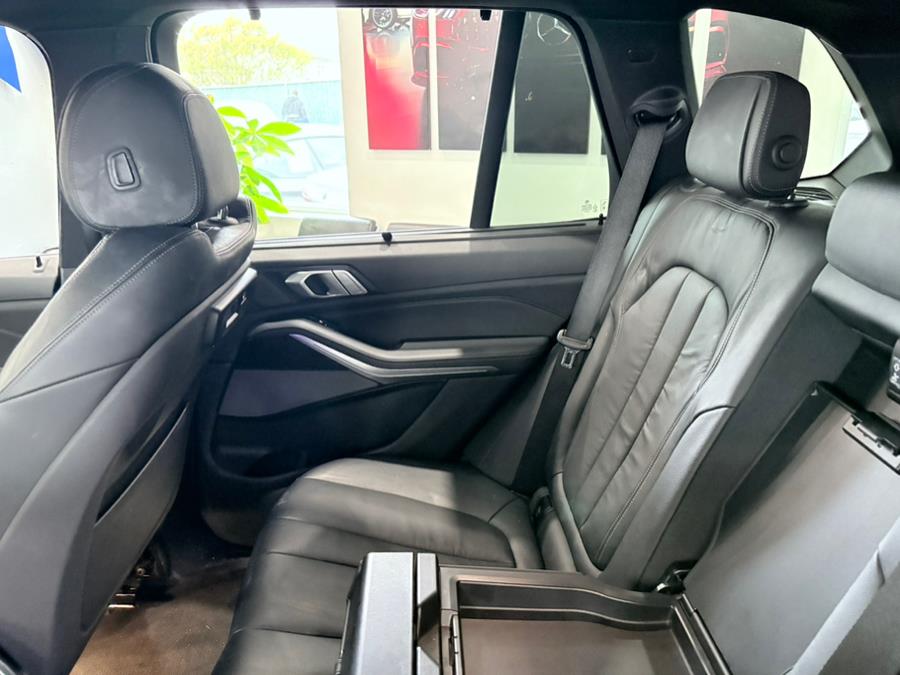 2019 BMW X5 xDrive40i Sports Activity Vehicle, available for sale in Franklin Square, New York | Luxury Motor Club. Franklin Square, New York 2019 BMW X5 xDrive40i Sports Activity Vehicle, available for sale in Franklin Square, New York | Luxury Motor Club. Franklin Square, New York