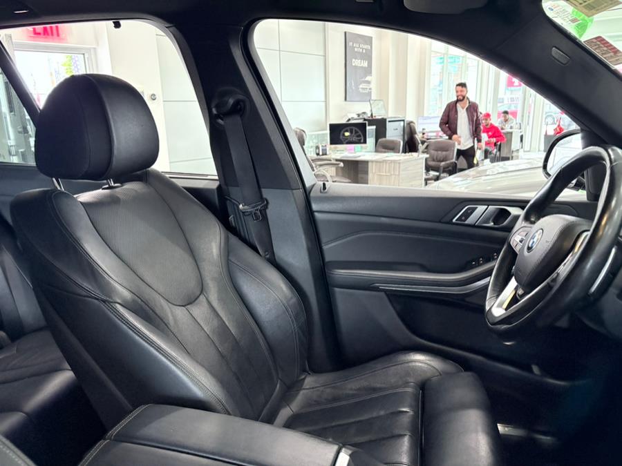 2019 BMW X5 xDrive40i Sports Activity Vehicle, available for sale in Franklin Square, New York | Luxury Motor Club. Franklin Square, New York 2019 BMW X5 xDrive40i Sports Activity Vehicle, available for sale in Franklin Square, New York | Luxury Motor Club. Franklin Square, New York
