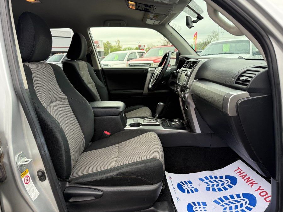 2015 Toyota 4Runner 4WD 4dr V6 SR5 (Natl), available for sale in Ortonville, Michigan | Marsh Auto Sales LLC. Ortonville, Michigan 2015 Toyota 4Runner 4WD 4dr V6 SR5 (Natl), available for sale in Ortonville, Michigan | Marsh Auto Sales LLC. Ortonville, Michigan
