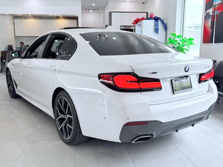 2021 BMW 5 Series 540i xDrive Sedan, available for sale in Franklin Square, New York | Luxury Motor Club. Franklin Square, New York 2021 BMW 5 Series 540i xDrive Sedan, available for sale in Franklin Square, New York | Luxury Motor Club. Franklin Square, New York