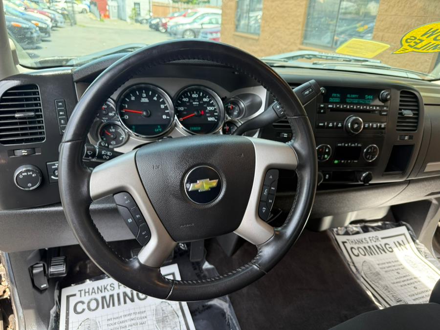 2013 Chevrolet Silverado 1500 4WD Ext Cab 143.5" LT, available for sale in Revere, Massachusetts | Wonderland Auto. Revere, Massachusetts 2013 Chevrolet Silverado 1500 4WD Ext Cab 143.5" LT, available for sale in Revere, Massachusetts | Wonderland Auto. Revere, Massachusetts