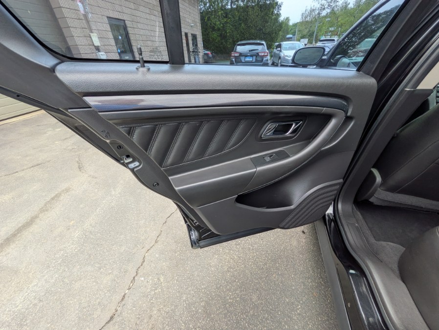 2010 Ford Taurus 4dr Sdn SHO AWD, available for sale in Bristol, Connecticut | Dealmax Motors LLC. Bristol, Connecticut 2010 Ford Taurus 4dr Sdn SHO AWD, available for sale in Bristol, Connecticut | Dealmax Motors LLC. Bristol, Connecticut