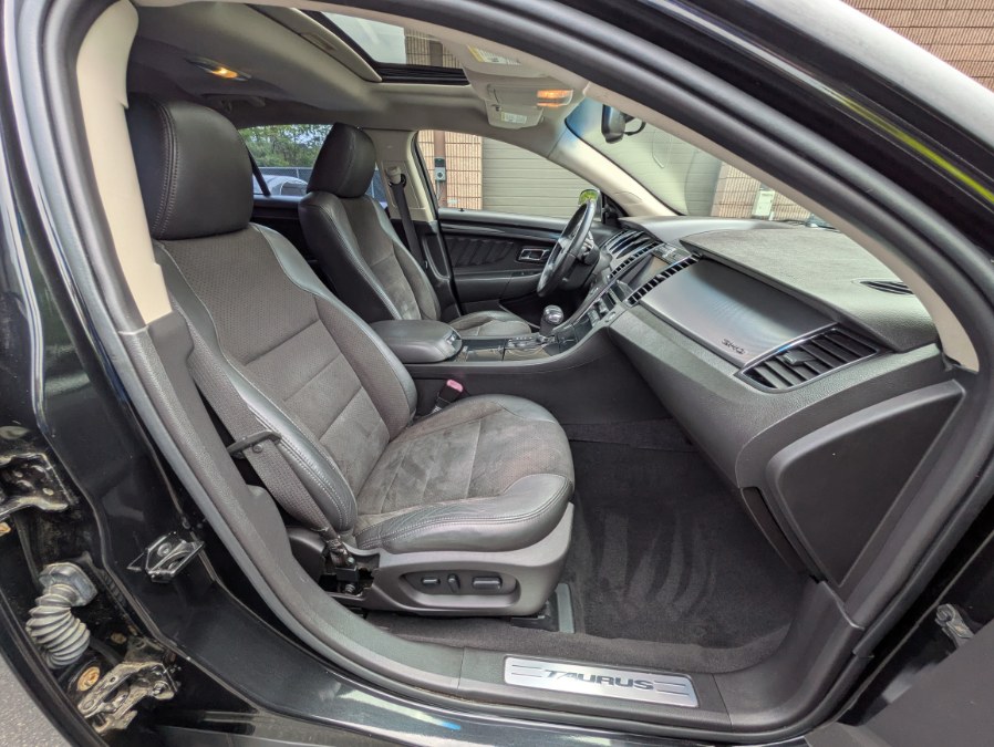 2010 Ford Taurus 4dr Sdn SHO AWD, available for sale in Bristol, Connecticut | Dealmax Motors LLC. Bristol, Connecticut 2010 Ford Taurus 4dr Sdn SHO AWD, available for sale in Bristol, Connecticut | Dealmax Motors LLC. Bristol, Connecticut