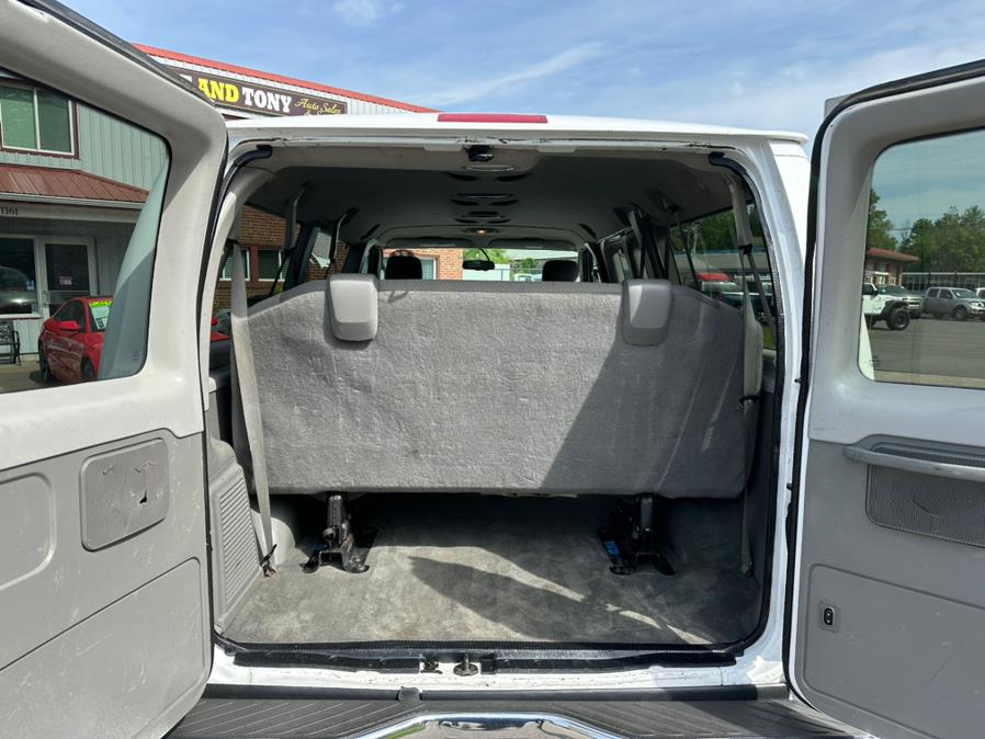 2011 Ford Econoline Wagon E-350 Super Duty XLT, available for sale in South Windsor, Connecticut | Mike And Tony Auto Sales, Inc. South Windsor, Connecticut 2011 Ford Econoline Wagon E-350 Super Duty XLT, available for sale in South Windsor, Connecticut | Mike And Tony Auto Sales, Inc. South Windsor, Connecticut