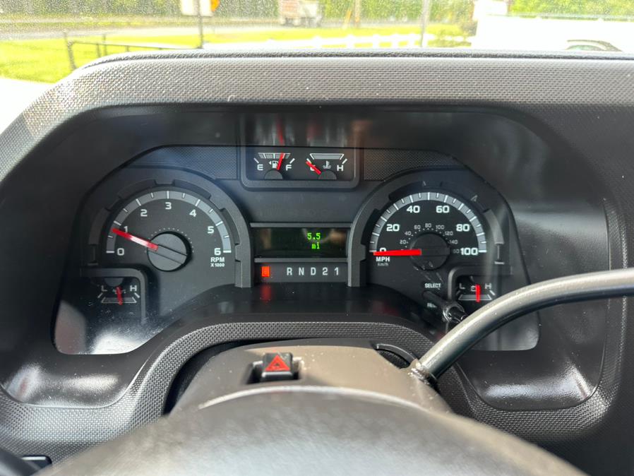 2011 Ford Econoline Wagon E-350 Super Duty XLT, available for sale in South Windsor, Connecticut | Mike And Tony Auto Sales, Inc. South Windsor, Connecticut 2011 Ford Econoline Wagon E-350 Super Duty XLT, available for sale in South Windsor, Connecticut | Mike And Tony Auto Sales, Inc. South Windsor, Connecticut
