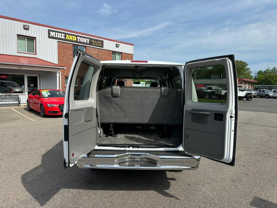 2011 Ford Econoline Wagon E-350 Super Duty XLT, available for sale in South Windsor, Connecticut | Mike And Tony Auto Sales, Inc. South Windsor, Connecticut 2011 Ford Econoline Wagon E-350 Super Duty XLT, available for sale in South Windsor, Connecticut | Mike And Tony Auto Sales, Inc. South Windsor, Connecticut
