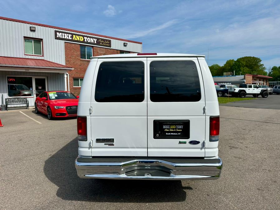 2011 Ford Econoline Wagon E-350 Super Duty XLT, available for sale in South Windsor, Connecticut | Mike And Tony Auto Sales, Inc. South Windsor, Connecticut 2011 Ford Econoline Wagon E-350 Super Duty XLT, available for sale in South Windsor, Connecticut | Mike And Tony Auto Sales, Inc. South Windsor, Connecticut