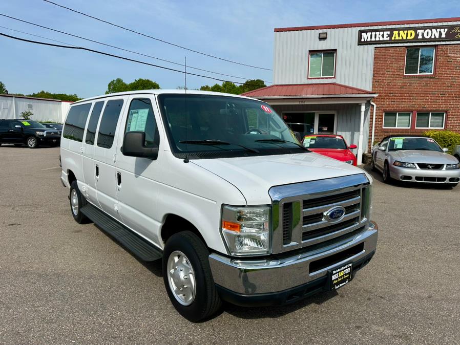 2011 Ford Econoline Wagon E-350 Super Duty XLT, available for sale in South Windsor, Connecticut | Mike And Tony Auto Sales, Inc. South Windsor, Connecticut 2011 Ford Econoline Wagon E-350 Super Duty XLT, available for sale in South Windsor, Connecticut | Mike And Tony Auto Sales, Inc. South Windsor, Connecticut
