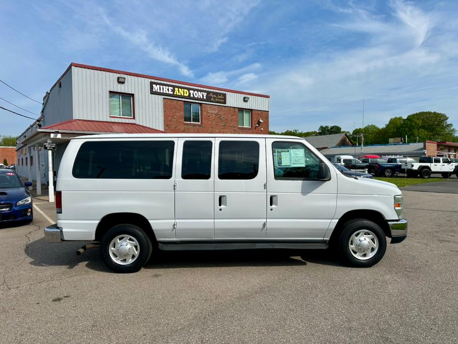 2011 Ford Econoline Wagon E-350 Super Duty XLT, available for sale in South Windsor, Connecticut | Mike And Tony Auto Sales, Inc. South Windsor, Connecticut 2011 Ford Econoline Wagon E-350 Super Duty XLT, available for sale in South Windsor, Connecticut | Mike And Tony Auto Sales, Inc. South Windsor, Connecticut