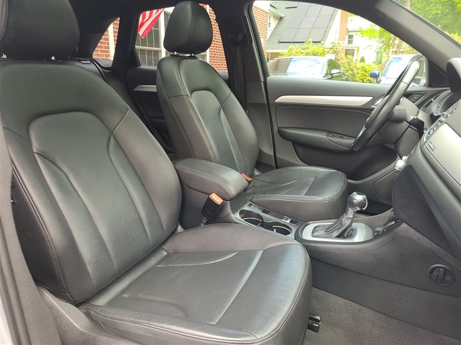 2016 Audi Q3 quattro 4dr Premium Plus, available for sale in Canton, Connecticut | Lava Motors. Canton, Connecticut 2016 Audi Q3 quattro 4dr Premium Plus, available for sale in Canton, Connecticut | Lava Motors. Canton, Connecticut