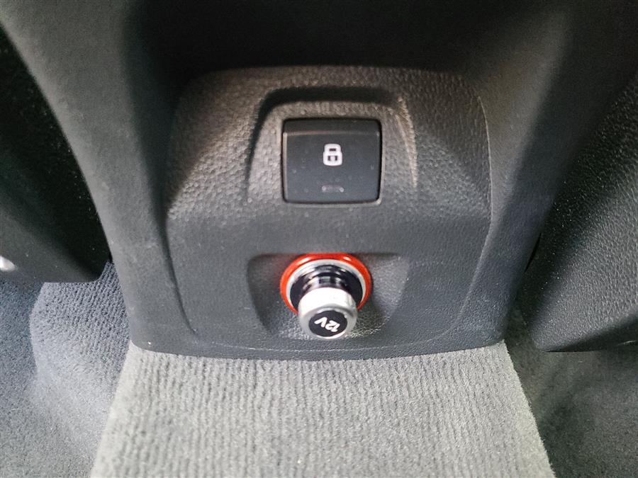 2016 Audi Q3 quattro 4dr Premium Plus, available for sale in Canton, Connecticut | Lava Motors. Canton, Connecticut 2016 Audi Q3 quattro 4dr Premium Plus, available for sale in Canton, Connecticut | Lava Motors. Canton, Connecticut