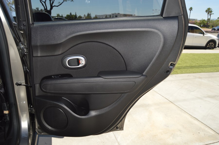 2019 Kia Soul Base Auto, available for sale in Moreno Valley, California | Fusion Motors Inc. Moreno Valley, California 2019 Kia Soul Base Auto, available for sale in Moreno Valley, California | Fusion Motors Inc. Moreno Valley, California