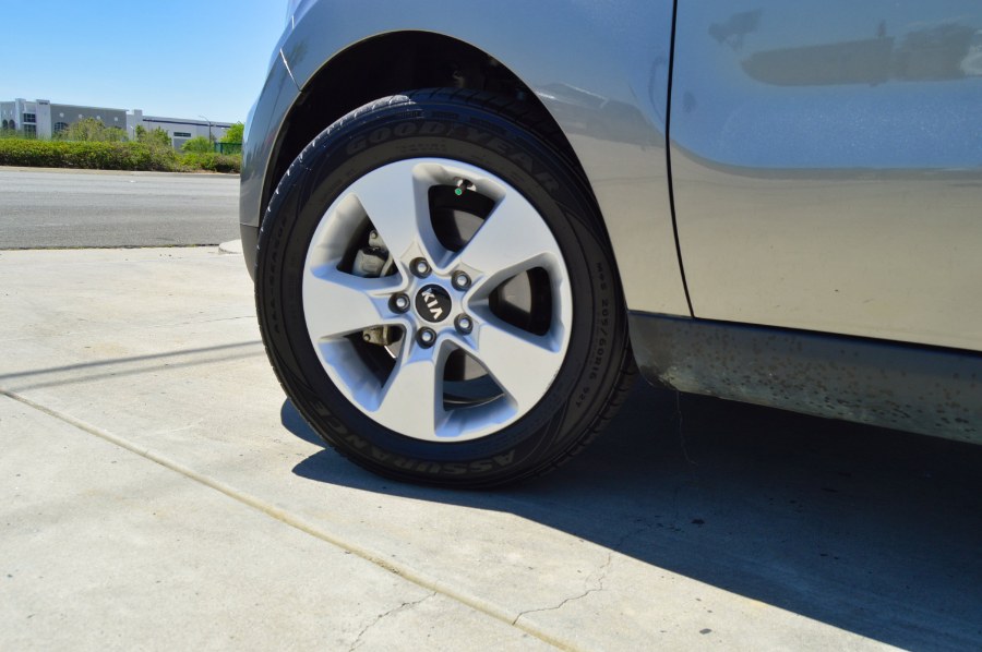 2019 Kia Soul Base Auto, available for sale in Moreno Valley, California | Fusion Motors Inc. Moreno Valley, California 2019 Kia Soul Base Auto, available for sale in Moreno Valley, California | Fusion Motors Inc. Moreno Valley, California