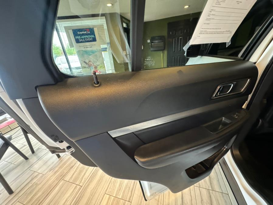 2018 Ford Explorer XLT 4WD, available for sale in West Hartford, Connecticut | AutoMax. West Hartford, Connecticut 2018 Ford Explorer XLT 4WD, available for sale in West Hartford, Connecticut | AutoMax. West Hartford, Connecticut