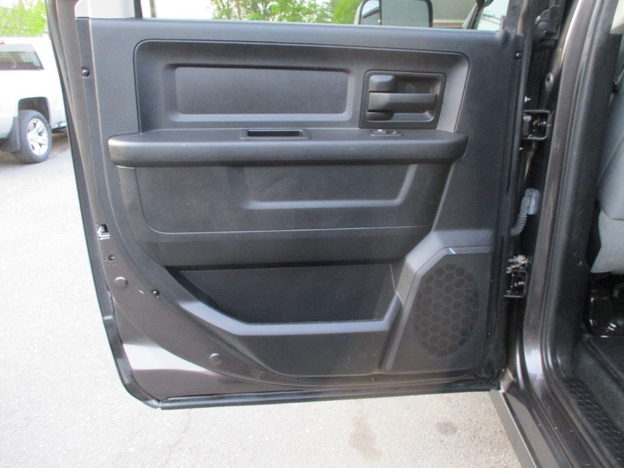 2016 Ram 2500 4WD Crew Cab 169" Tradesman, available for sale in Suffield, Connecticut | Suffield Auto LLC. Suffield, Connecticut 2016 Ram 2500 4WD Crew Cab 169" Tradesman, available for sale in Suffield, Connecticut | Suffield Auto LLC. Suffield, Connecticut