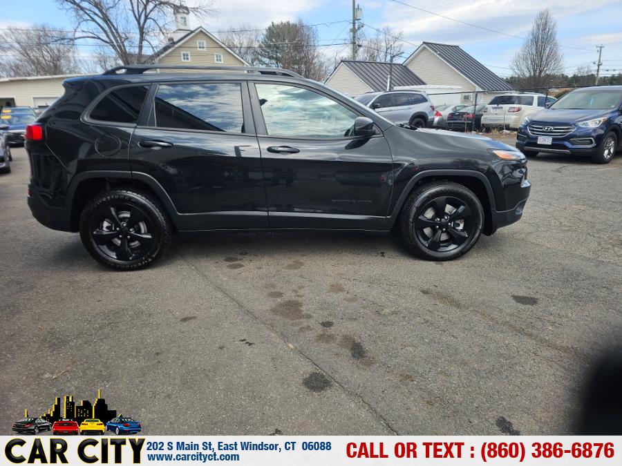 2016 Jeep Cherokee 4WD 4dr Latitude, available for sale in East Windsor, Connecticut | Car City LLC. East Windsor, Connecticut 2016 Jeep Cherokee 4WD 4dr Latitude, available for sale in East Windsor, Connecticut | Car City LLC. East Windsor, Connecticut