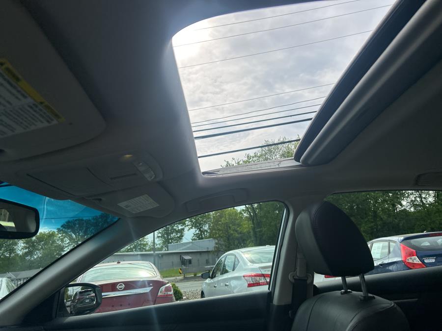 2015 Nissan Altima 4dr Sdn I4 2.5 S, available for sale in South Windsor , Connecticut | Ful-line Auto LLC. South Windsor , Connecticut 2015 Nissan Altima 4dr Sdn I4 2.5 S, available for sale in South Windsor , Connecticut | Ful-line Auto LLC. South Windsor , Connecticut