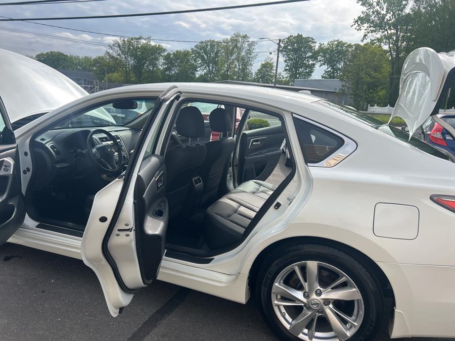 2015 Nissan Altima 4dr Sdn I4 2.5 S, available for sale in South Windsor , Connecticut | Ful-line Auto LLC. South Windsor , Connecticut 2015 Nissan Altima 4dr Sdn I4 2.5 S, available for sale in South Windsor , Connecticut | Ful-line Auto LLC. South Windsor , Connecticut