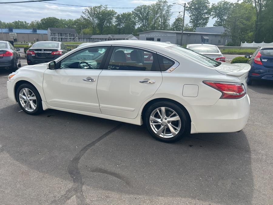 2015 Nissan Altima 4dr Sdn I4 2.5 S, available for sale in South Windsor , Connecticut | Ful-line Auto LLC. South Windsor , Connecticut 2015 Nissan Altima 4dr Sdn I4 2.5 S, available for sale in South Windsor , Connecticut | Ful-line Auto LLC. South Windsor , Connecticut