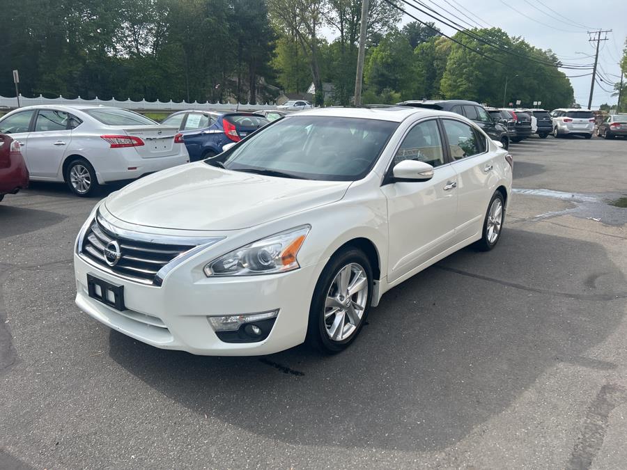 2015 Nissan Altima 4dr Sdn I4 2.5 S, available for sale in South Windsor , Connecticut | Ful-line Auto LLC. South Windsor , Connecticut 2015 Nissan Altima 4dr Sdn I4 2.5 S, available for sale in South Windsor , Connecticut | Ful-line Auto LLC. South Windsor , Connecticut