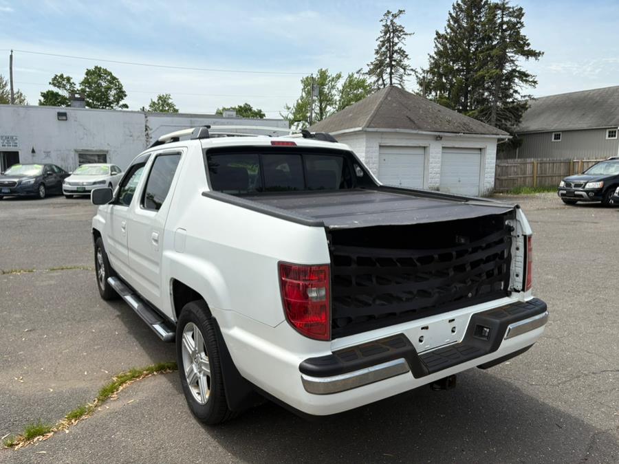 2010 Honda Ridgeline 4WD Crew Cab RTL, available for sale in East Windsor, Connecticut | CT Car Co LLC. East Windsor, Connecticut 2010 Honda Ridgeline 4WD Crew Cab RTL, available for sale in East Windsor, Connecticut | CT Car Co LLC. East Windsor, Connecticut