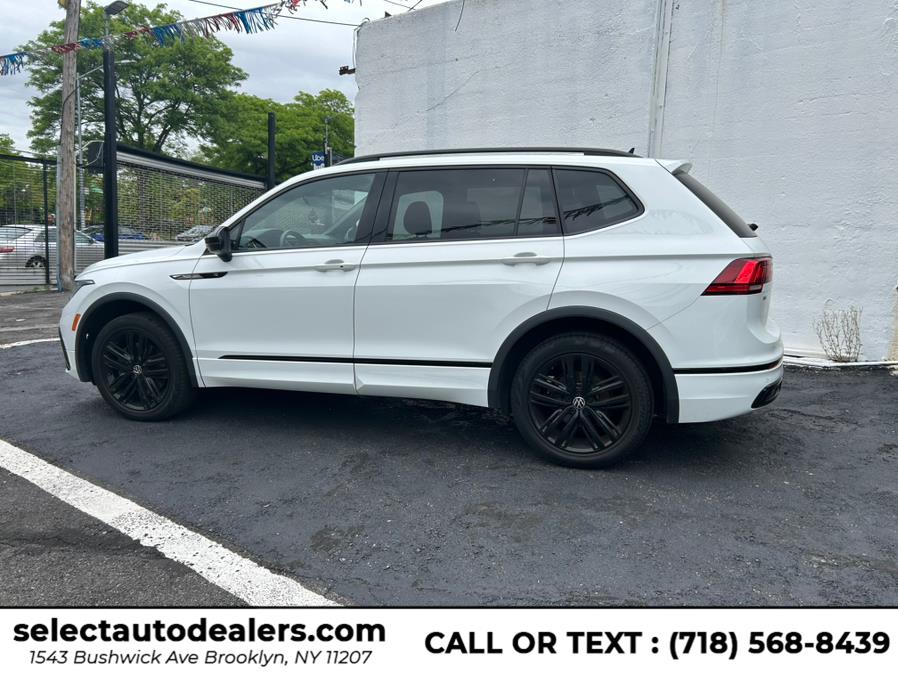 2022 Volkswagen Tiguan 2.0T SE R-Line Black 4MOTION, available for sale in Brooklyn, New York | Select Auto Dealers Corp. Brooklyn, New York 2022 Volkswagen Tiguan 2.0T SE R-Line Black 4MOTION, available for sale in Brooklyn, New York | Select Auto Dealers Corp. Brooklyn, New York
